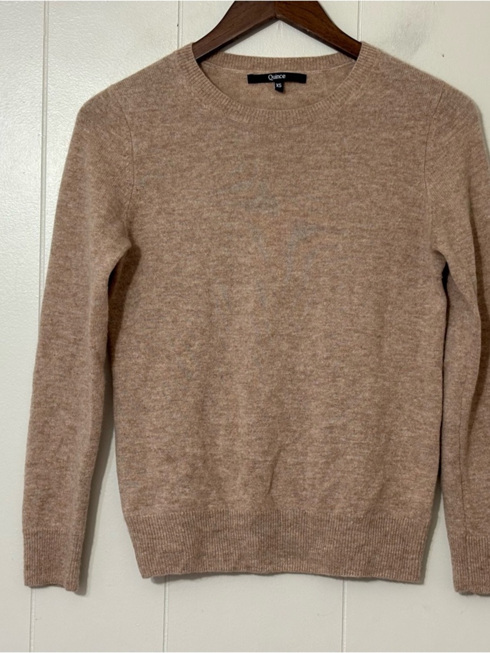 Quince 100% Cashmere Crewneck Sweater XS Oatmeal Neutral Minimalist Soft Luxury - Picture 2 of 9